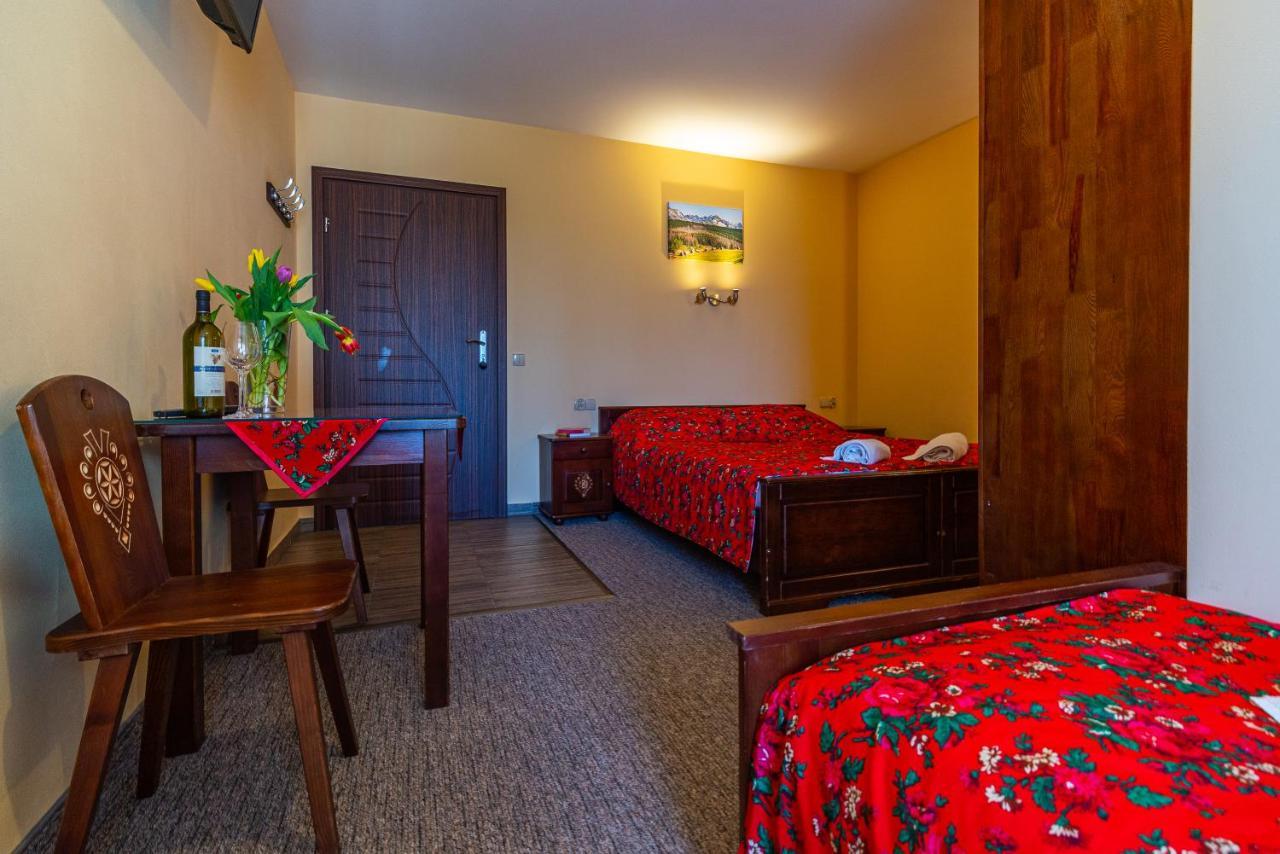 Apartamenty I Pokoje W Willi Na Ubocy Suche Bagian luar foto