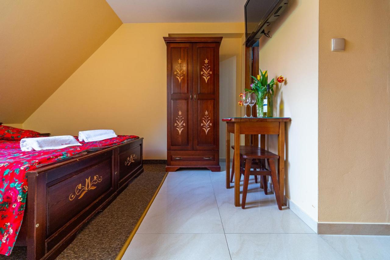 Apartamenty I Pokoje W Willi Na Ubocy Suche Bagian luar foto