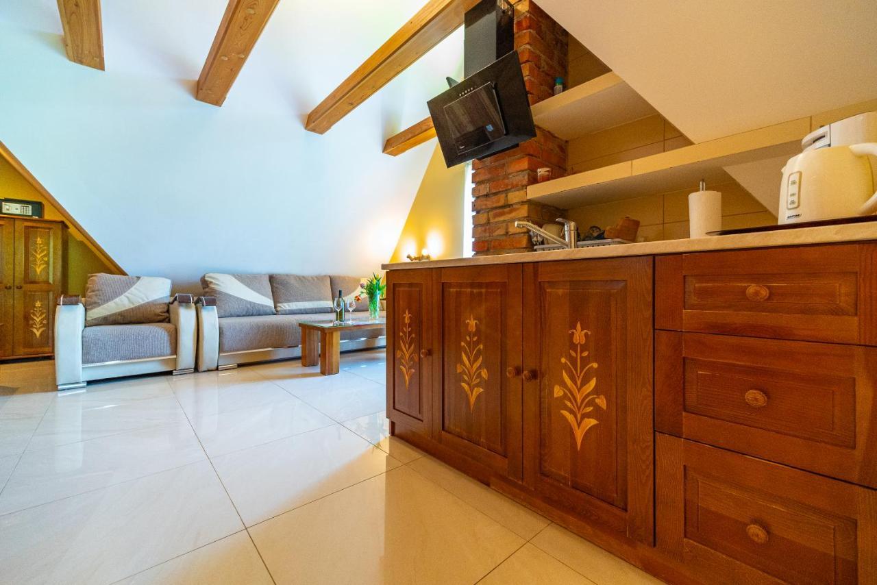 Apartamenty I Pokoje W Willi Na Ubocy Suche Bagian luar foto