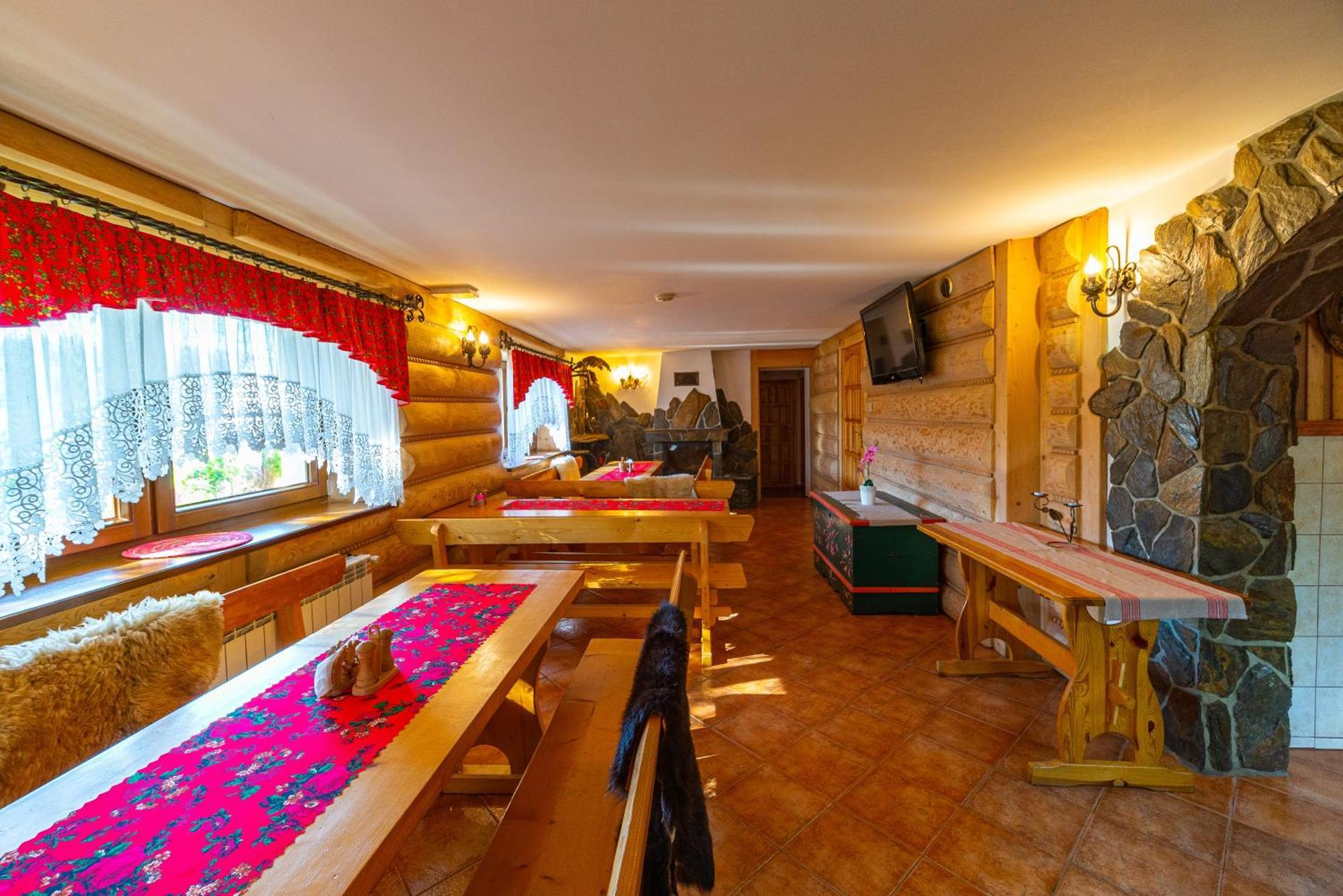 Apartamenty I Pokoje W Willi Na Ubocy Suche Bagian luar foto