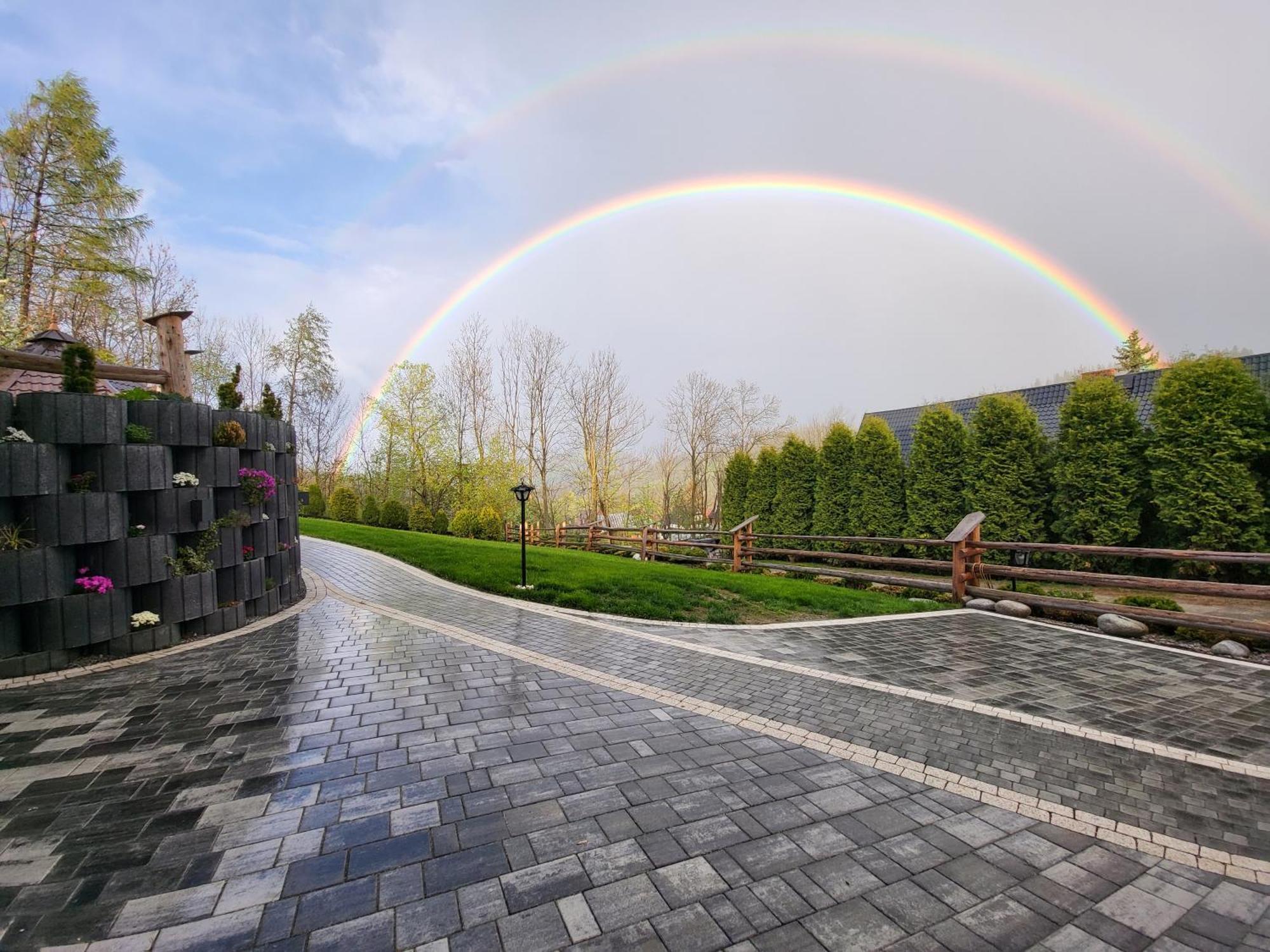Apartamenty I Pokoje W Willi Na Ubocy Suche Bagian luar foto